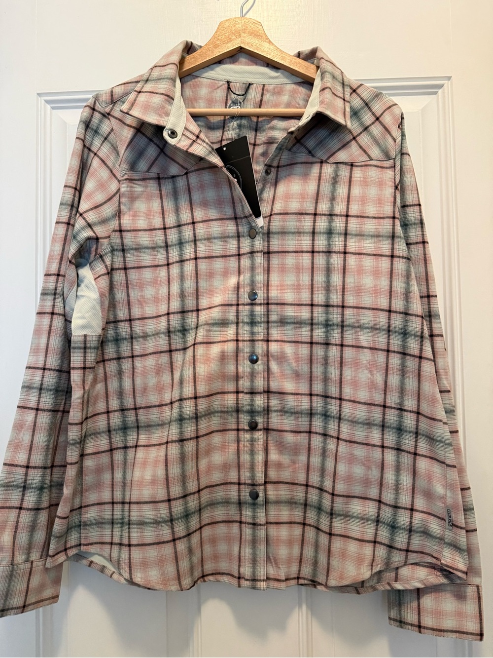 Women’s Club Ride Pink Plaid Button-Front top